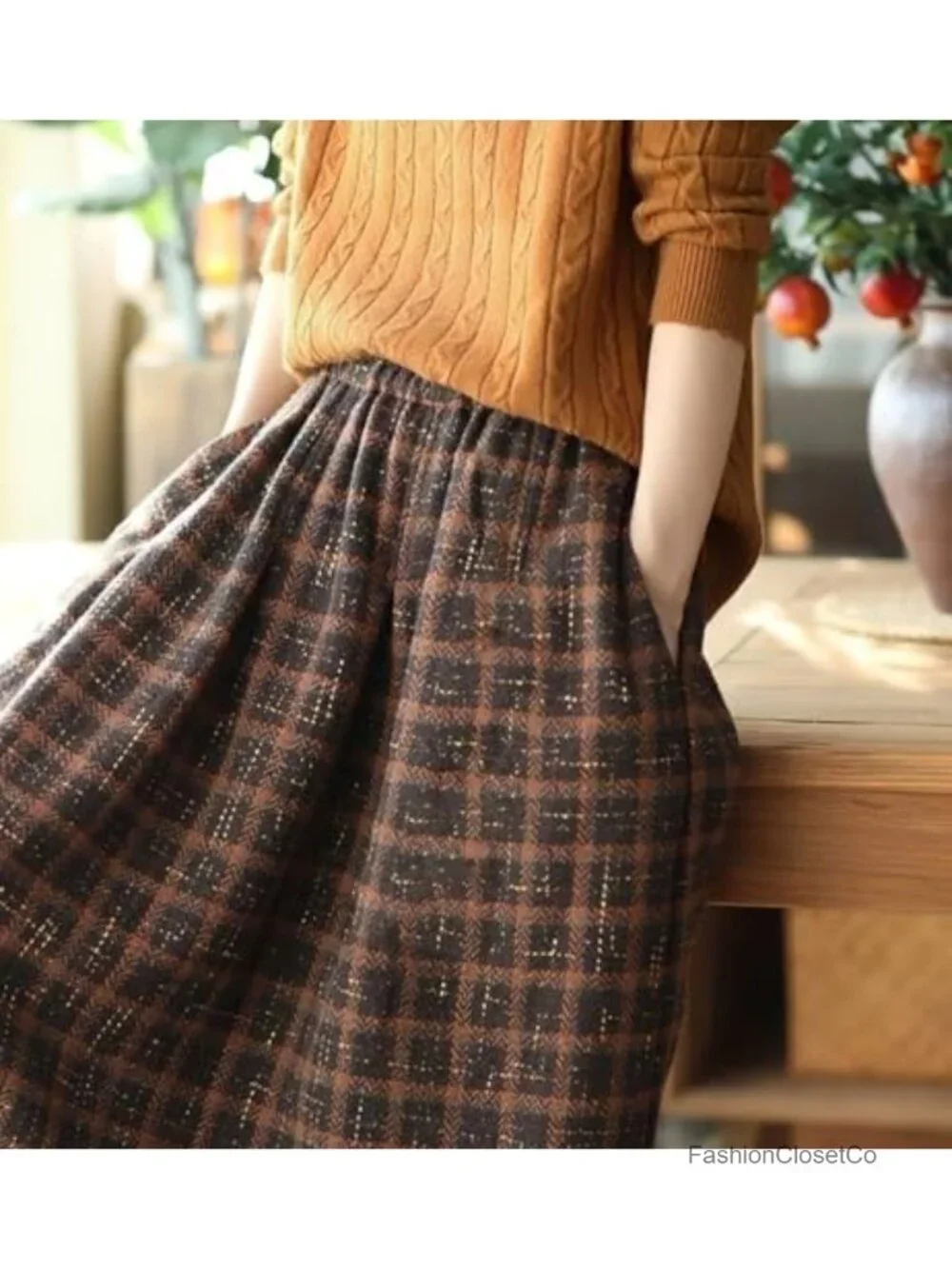 Women's Vintage Plaid A-Line Midi Wool Skirt with Pockets